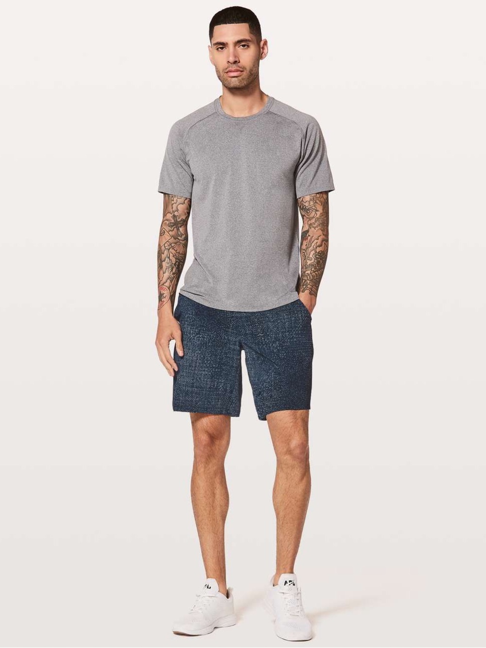Lululemon Pace Breaker Short 9" True Navy sz M